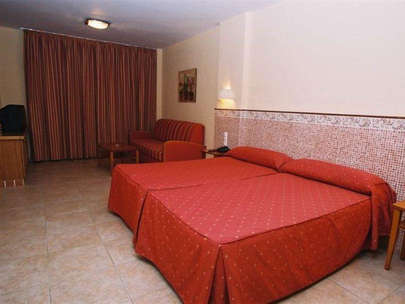 Arena Center Aparthotel Рокетас де Мар Екстериор снимка