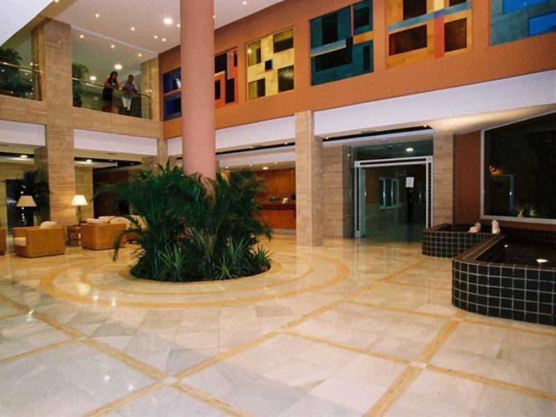 Arena Center Aparthotel Рокетас де Мар Екстериор снимка