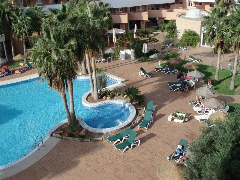 Arena Center Aparthotel Рокетас де Мар Екстериор снимка