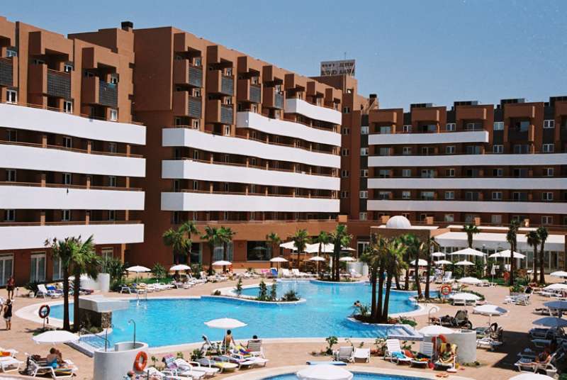 Arena Center Aparthotel Рокетас де Мар Екстериор снимка