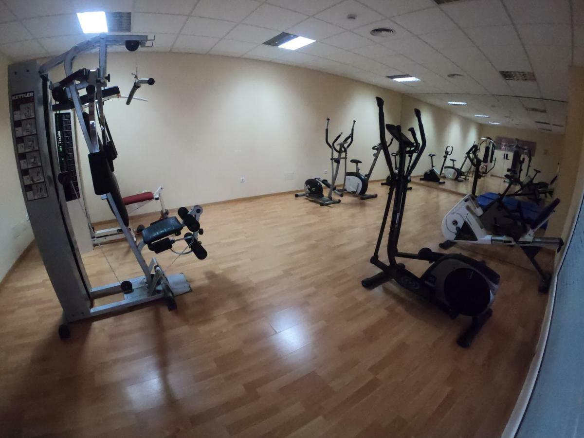 Arena Center Aparthotel Рокетас де Мар Екстериор снимка